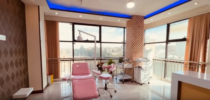کلینیک زیبایی رویایی آبی (اصفهان)