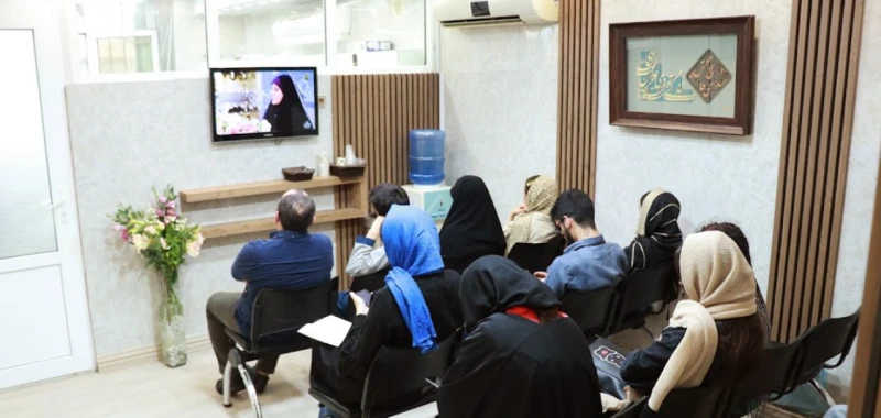 کلینیک دندانپزشکی مهرگان (قم)